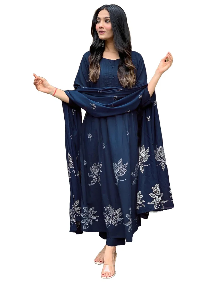 جو سريكي كورتا مطبوعة من GoSriKi Rayon Viscose Anarkali مع بنطال ودوباتا (Gangori Kerosin-VKS01-GS_L_Dark Blue_Large)